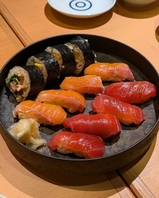 Sushi to Tempura to Watakushi Kanayama Higashiguchi Ten