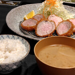 とんかつ こめ山 - やまと豚のヒレカツ