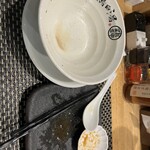 らーめん 泉鶏白湯 鶏神 - 