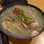 まきの センタープラザ店 - あさりの味噌汁。