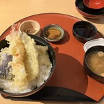 まるさん屋 敦賀駅前 - ミックス天丼