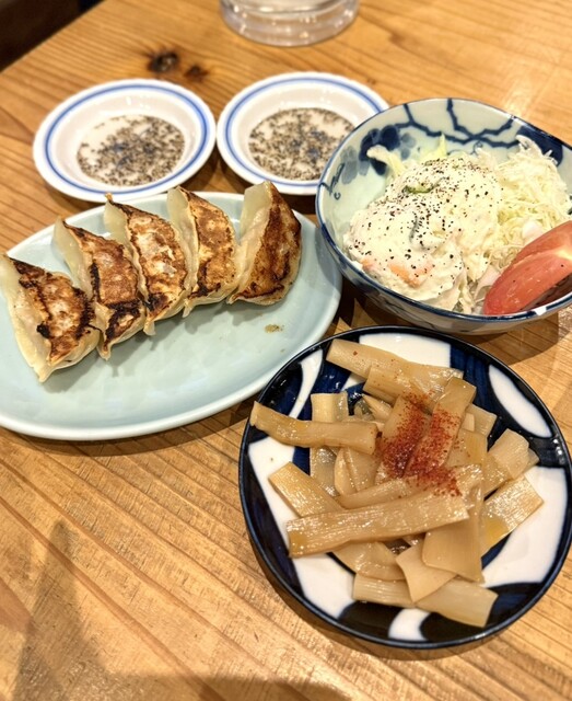 Gyoza Sakaba Ootora photo 3