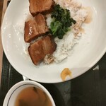 餃子販売所 新宿小滝橋通りいち五郎 - 