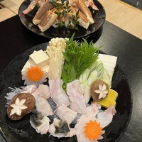 泳ぎとらふぐ活蟹料理 あじ平 曽根崎 - 