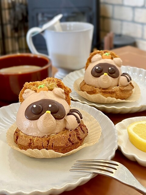 PLUS ONE'S HOME photo