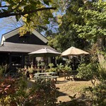 樋ノ上 - テラス席もあって素敵