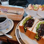 コーヒーハウスぽえむ 豊中本町店 - 