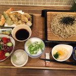 さんて - 広島産牡蠣の天ぷらとざる蕎麦、ミニマグロ丼