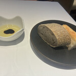 プリミ・バチ - 