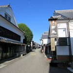 草庵 鍋島 - <宿編> ウェルカムドリンクを、系列のCafe Brewにて