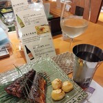 ゆるり。 酒槽 - 秋刀魚の黄金焼1100円、秋とんぼ雄町生酛純米酒720円