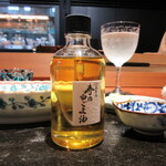 草庵 鍋島 - 国産胡麻油(喜界島)、見せて下さって