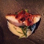 o・mo・ya - お魚料理『黒むつと くのこ 和風トリュフ　バンブランソースかけ』！黒むつを白ワインソースなどで煮付けたものかな？？
      黒むつは 脂がのっていて美味しかった～♪(^o^)丿