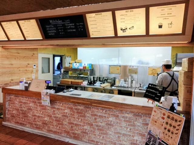 サフラーハンバーガー 江俣店 - 東金井（ハンバーガー）