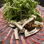 海龍 - 金目鯛と松茸の鍋