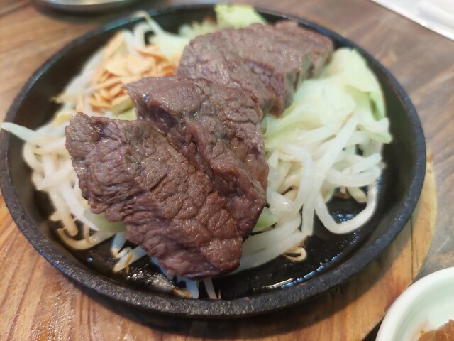 Anime Eiga Sakaba Heso Shinbashi Ekimae Ten