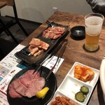 お肉屋さんの焼肉 ほんだ - 