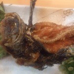 カリカリの、オコゼの姿揚げ。