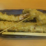 エビ・キス・ちくわ