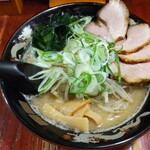 北海道らーめん ひむろ - 味噌ラーメン+ハーフチャーシュー