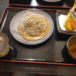久呂無木 - 