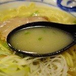 そうげんラーメン - 地鶏白湯スープ