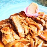 シャンティ - 適度な厚みと、昭和の食感が嬉しい"ポークソテー"。