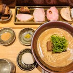 中華蕎麦 とみ田 - 