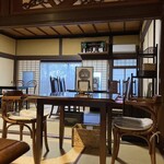 コハルビ珈琲 - 音楽もあり会話が楽しめるスペース
