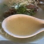 ラーメン・豚足 太吉 - スープ