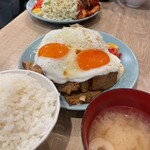  餃子とチャーシュー エソラ - 