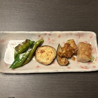 神楽坂 OSAKA きっちん - 野菜の鉄板焼きと焼き胡麻豆腐