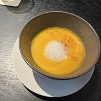 CADRAN - バターナッツかぼちゃのポタージュ
                    スパイスとミルクのエキューム