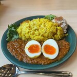 こちら春日部市学校どおり前カレー屋 - 