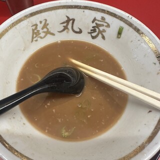 家系ラーメン 王道家直伝 との丸家_1