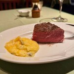 37 Steakhouse & Bar - 