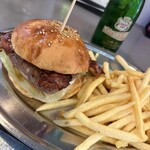どぶ板食堂 Perry - 