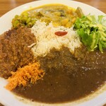 カンテグランデカレー サン広場店 - 