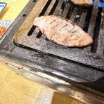 芝浦ホルモン - 