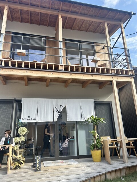 AKATOBI 瀬戸田店 - 瀬戸田町瀬戸田/ラーメン | 食べログ