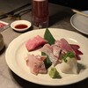 T-MARKET PUBLIC TABLE - 