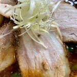 らーめん八平 - 「アリランチャーシュー」ズーム