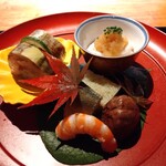 329397768 - 白子おろしポン酢、カマス蕎麦寿司、子持ち昆布、子持ち鮎、能登栗渋皮煮、エビ