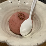 手打蕎麦 わくり - いちごアイス