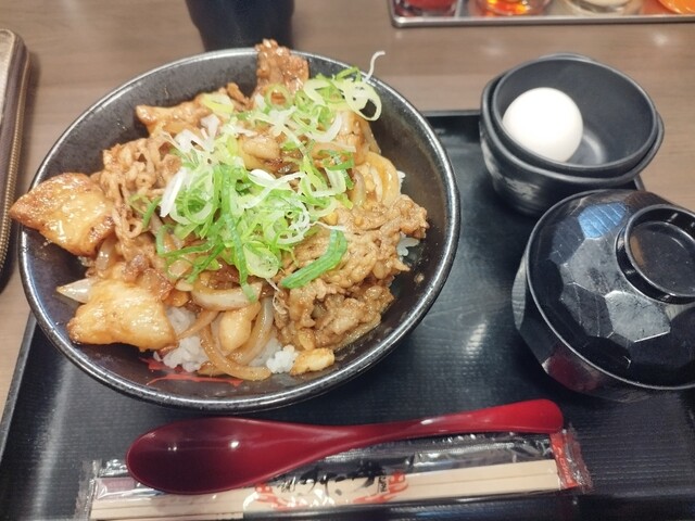 伝説のすた丼屋 山形飯田バイパス店 - 蔵王（豚丼）