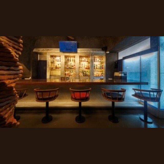 Dining Tikitiki photo 5