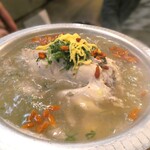 韓味一 朴邸 - 参鶏湯