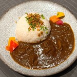 GinaGina - 旨辛飛騨牛すじカレー