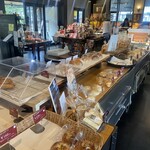 パティスリー フラワー - パンコーナー