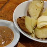 居酒屋 天金 - 塩辛じゃがいもバター600円税込